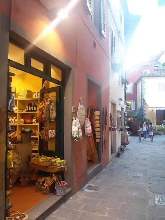 Affittacamere Gir Di Mura Montecatini Terme Exterior foto